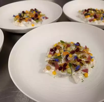 création à base de poisson du chef théo novelli