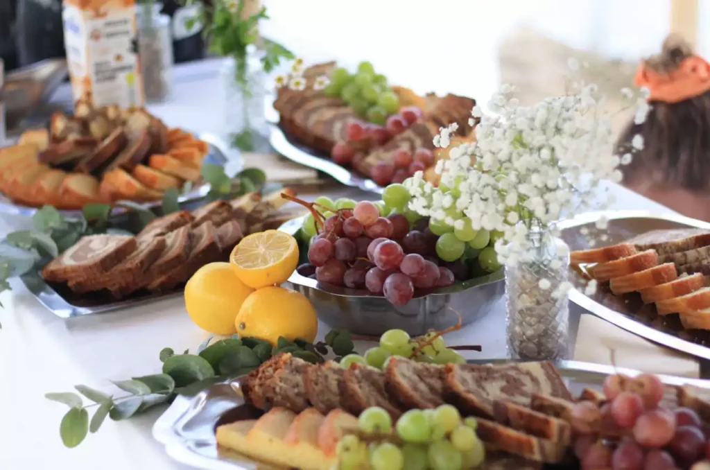 Buffet sucrés réalisé par la cheffe à domicile marion laumonier