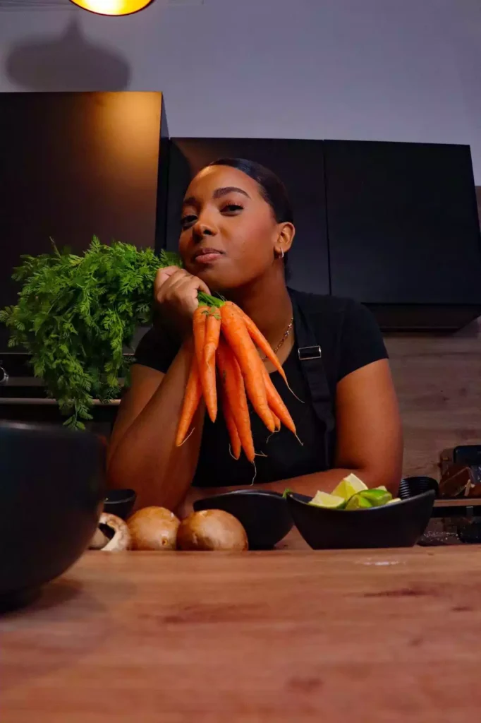 portrait professionnel de la chef maeva galbas