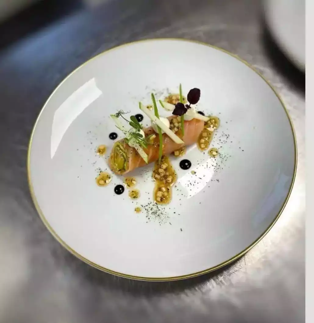 entrée réalisée par la cheffe à domicile fatimata amadou