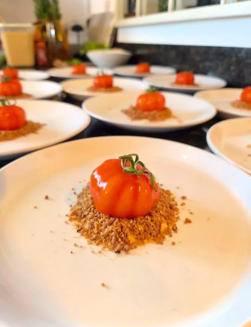 les tomates en trompe l'oeil, création culinaire esthétique du chef jacopo torchio
