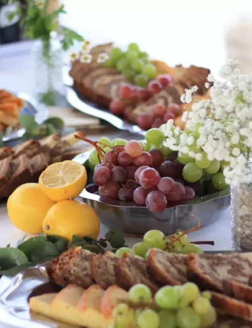 Buffet sucrés réalisé par la cheffe à domicile marion laumonier