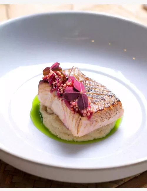 création faisant parti de l'univers culinaire du chef à domicile lionel wrazen