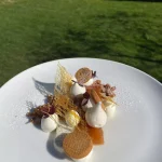 dessert réalise par le chef yannis couros