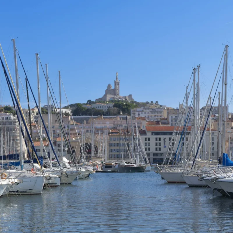 Marseille, le vieux port et notre dame de la Garde